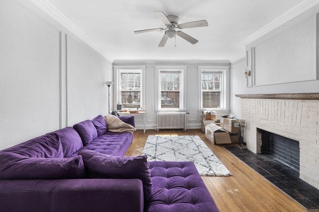 250 Commonwealth Ave - Photo 7 of 13