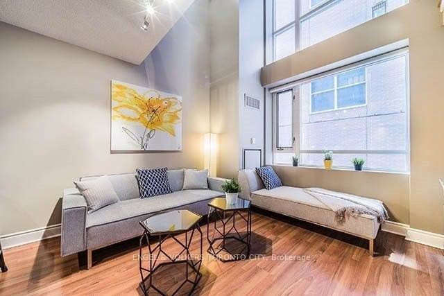 80 Cumberland - Photo 3 of 20