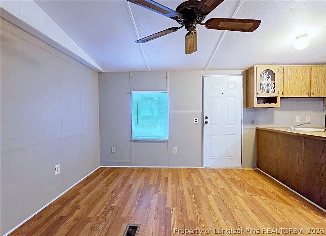 826 Rembrandt Dr - Photo 2 of 29