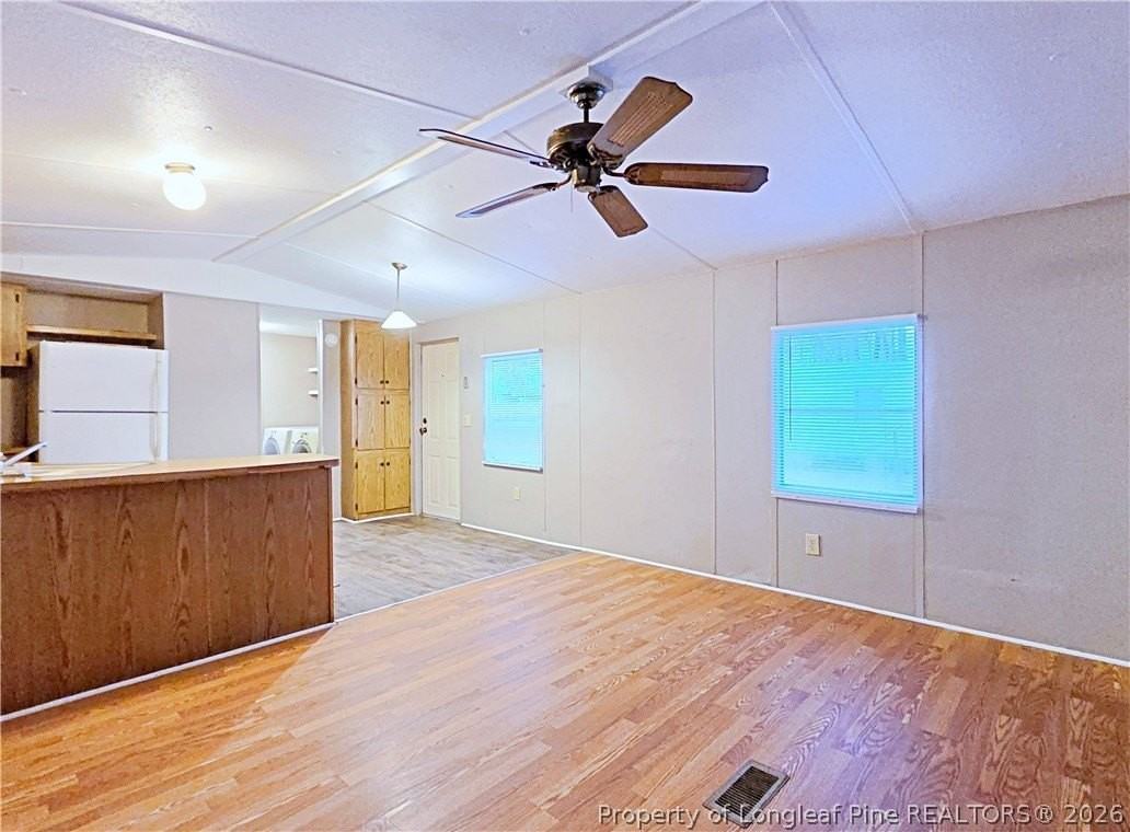 826 Rembrandt Dr - Photo 4 of 29