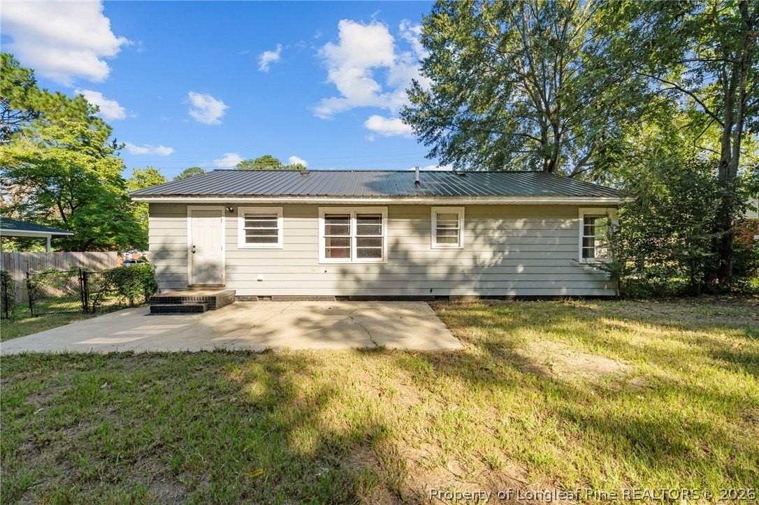 821 Sandalwood Dr - Photo 3 of 3