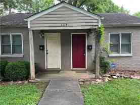 1115 Shelby Pl Se #B - Photo 1 of 1