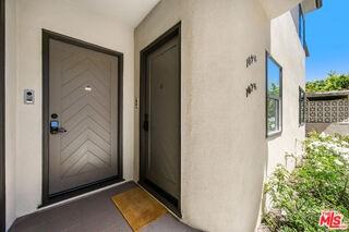 107 S Flores St #1-2 - Photo 2 of 8