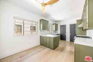 107 S Flores St #1-2 - Photo 7 of 8