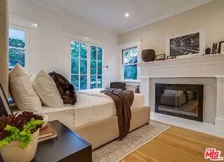 1524 N Sierra Bonita Ave - Photo 7 of 8