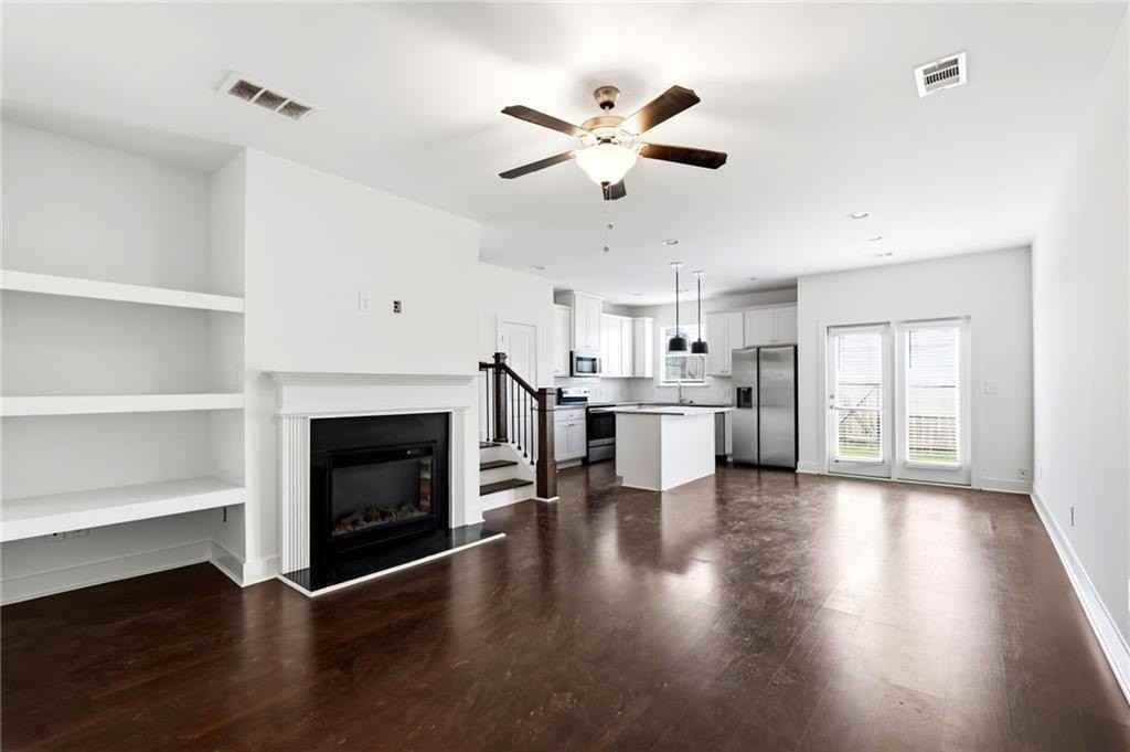 1881 Plainsboro Dr - Photo 5 of 24