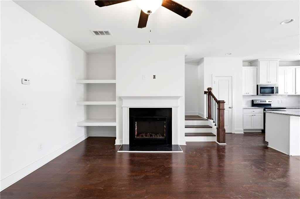 1881 Plainsboro Dr - Photo 6 of 24