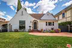 152 S Wetherly Dr - Photo 1 of 1