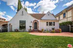 featured image of 152 S Wetherly Dr