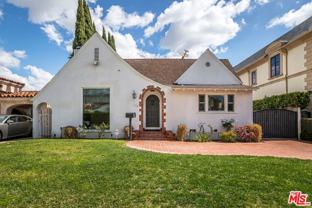 152 S Wetherly Dr - Photo 1 of 1