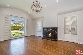 152 S Wetherly Dr - Photo 5 of 8