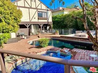 605 Foothill Rd - Photo 3 of 7