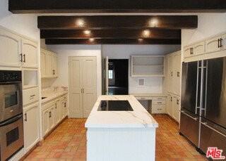 605 Foothill Rd - Photo 5 of 7