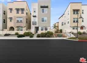 713 Daniel Freeman Cir - Photo 1 of 1