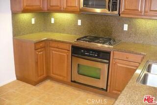 3653 W Medici Ln - Photo 5 of 8