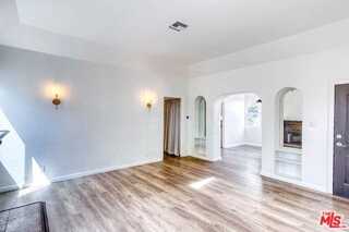 2127 Malcolm Ave - Photo 2 of 7