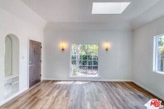 2127 Malcolm Ave - Photo 5 of 7