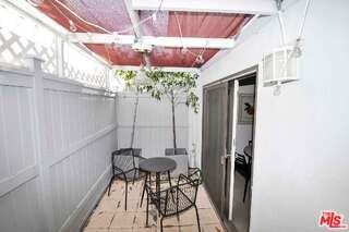 1138 15th St #5 - Photo 7 of 8