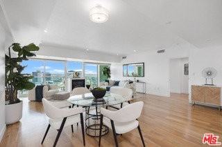 13600 Marina Pointe Dr #1507 - Photo 5 of 8