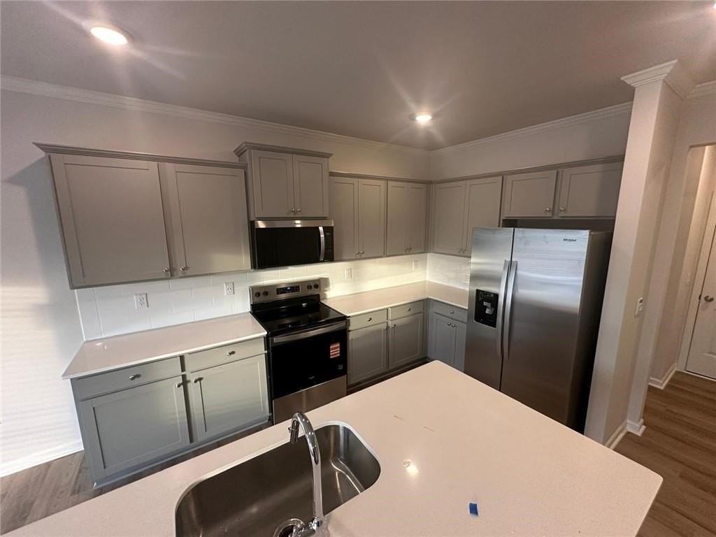 23 Berryville Dr - Photo 3 of 19
