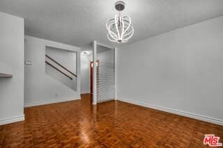 938 5th St #1 - Photo 4 of 7