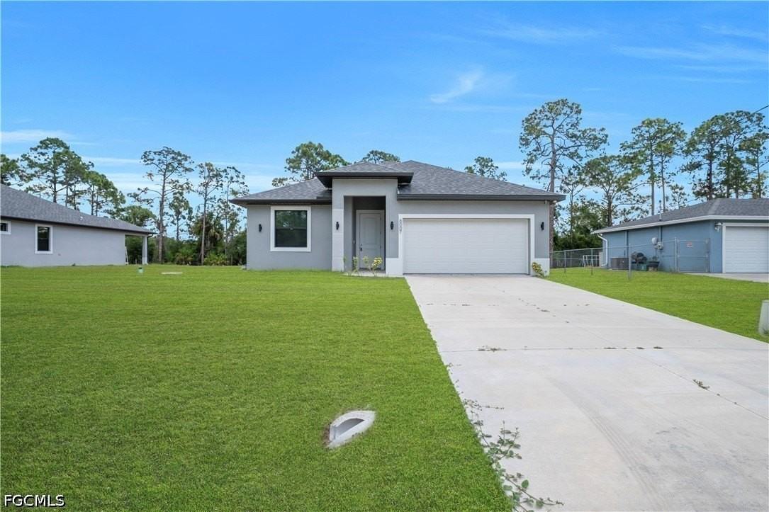 6007 Kumquat Cir - Photo 2 of 28