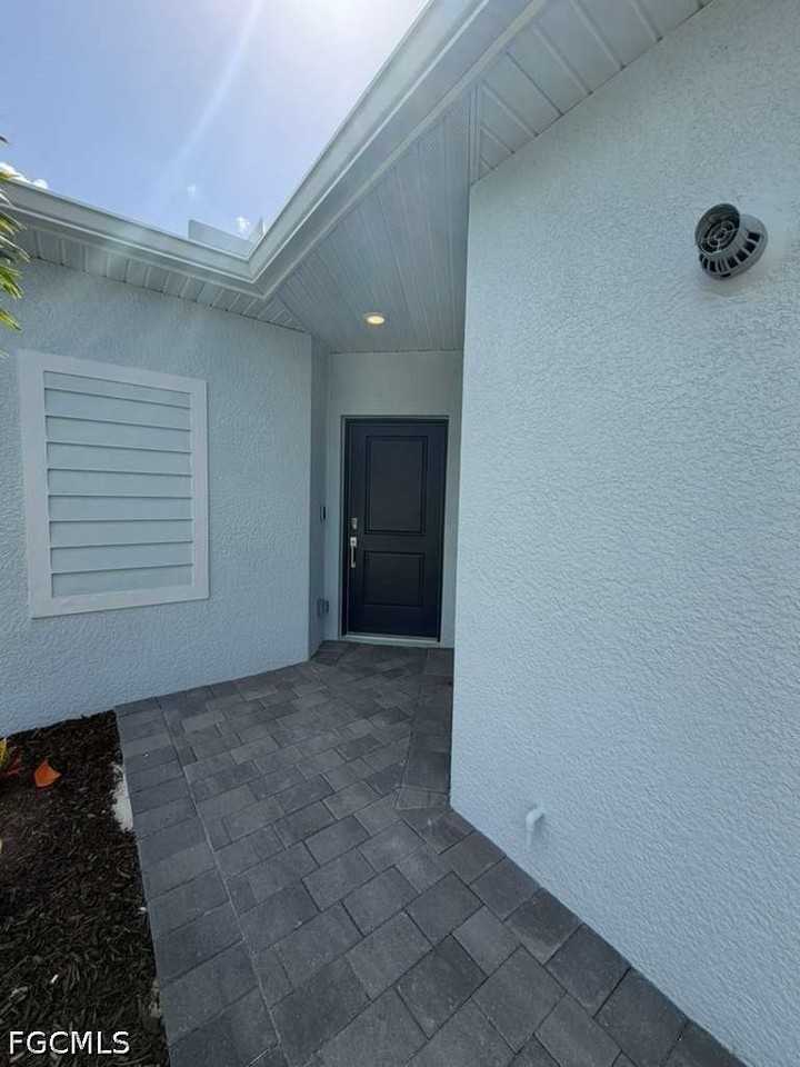 14793 Martingale Pl - Photo 4 of 25