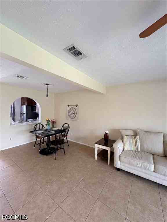 4514 Sw 8th Pl #11 - Photo 4 of 20