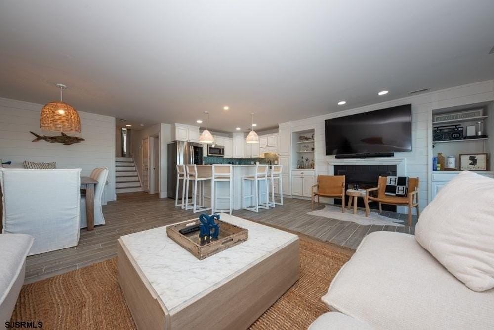 616 Pleasure Ave #616 - Photo 5 of 26