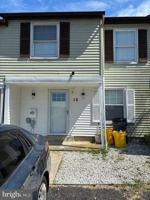 featured image of 12 Heatherwood Dr