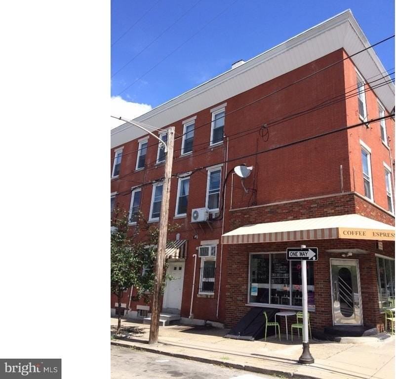 2545 Brown St #1 - Photo 2 of 2