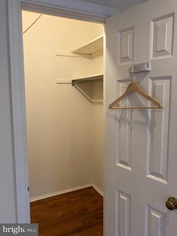 136 South St #B - Photo 2 of 8