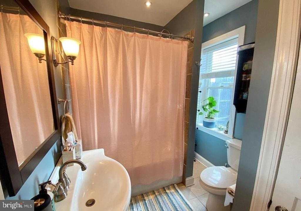 870 N 26th St #2 - Photo 7 of 14
