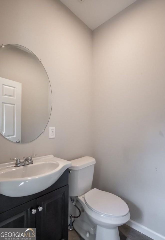 2446 Remington Dr - Photo 6 of 20