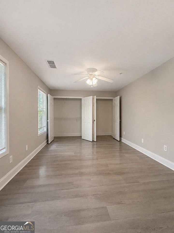 1240 Pinedale Cir Nw - Photo 7 of 11