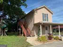 featured image of 291 Farmer Ln