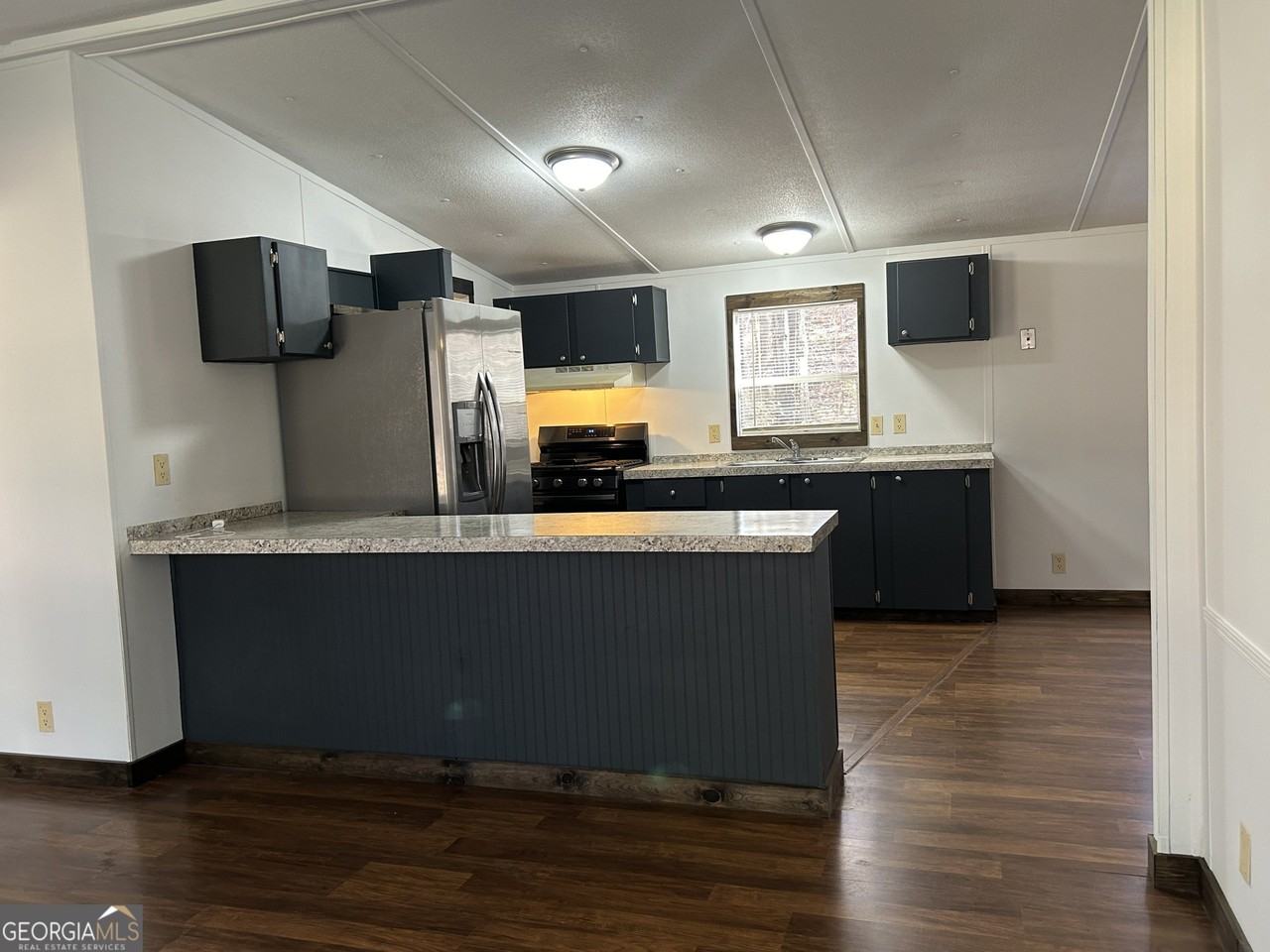 1503 J D Walton Rd - Photo 4 of 14