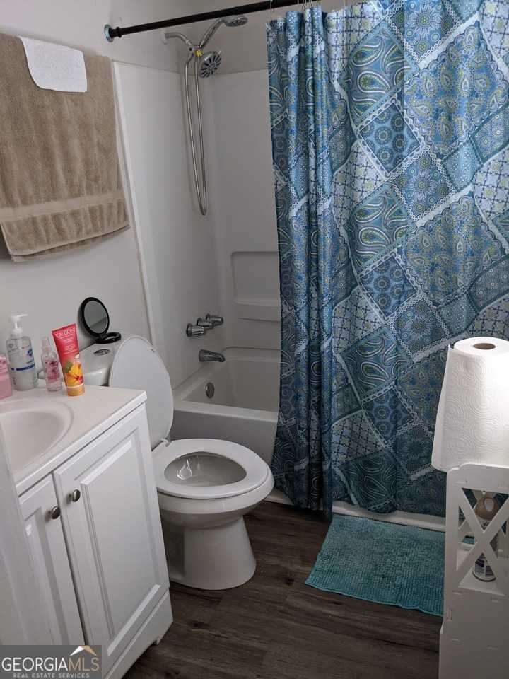1608 Kirkland Rd - Photo 6 of 9