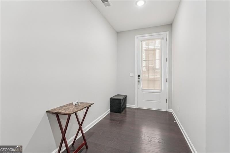 741 Topsail Ln - Photo 5 of 50
