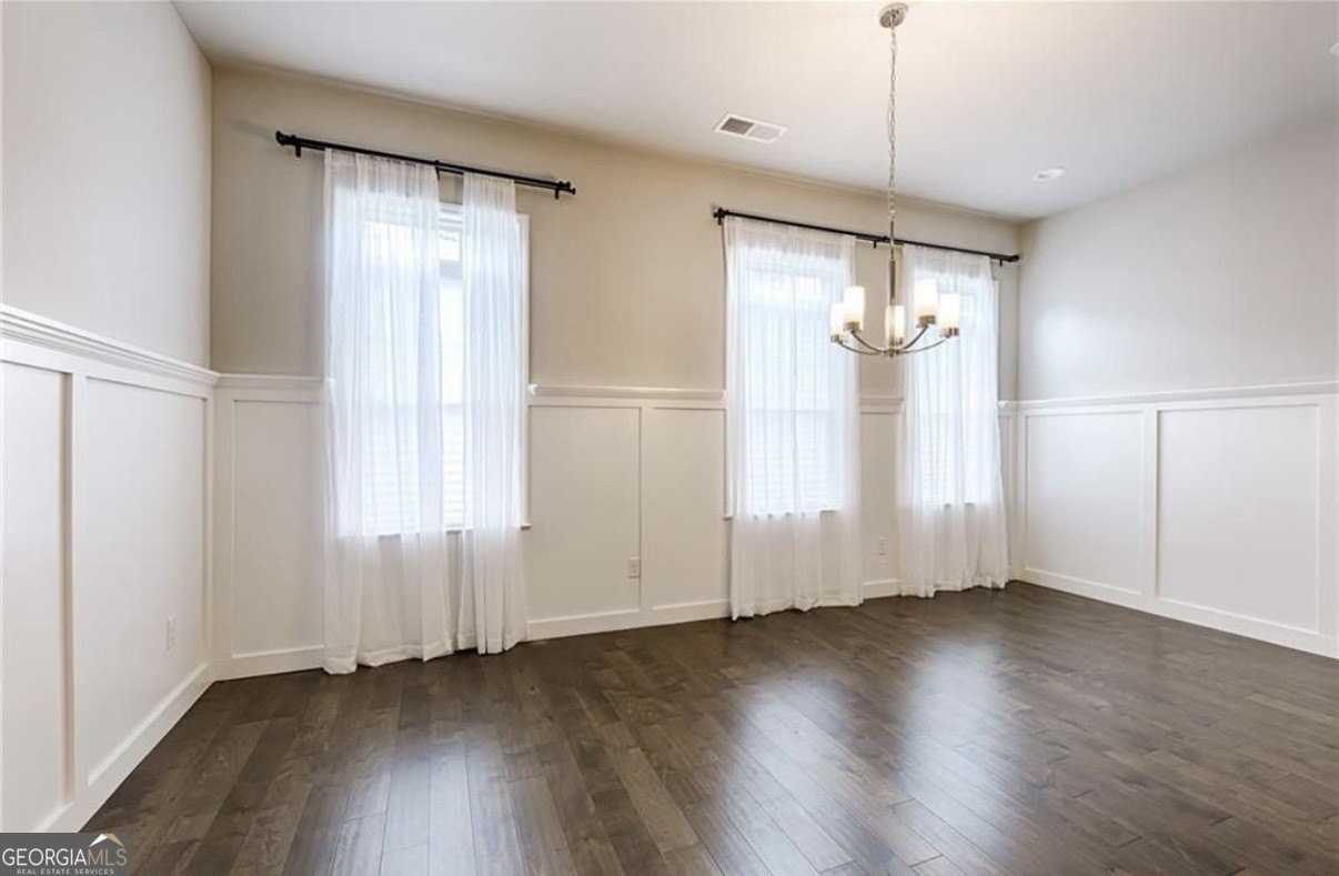 3312 Sangster Way - Photo 3 of 22