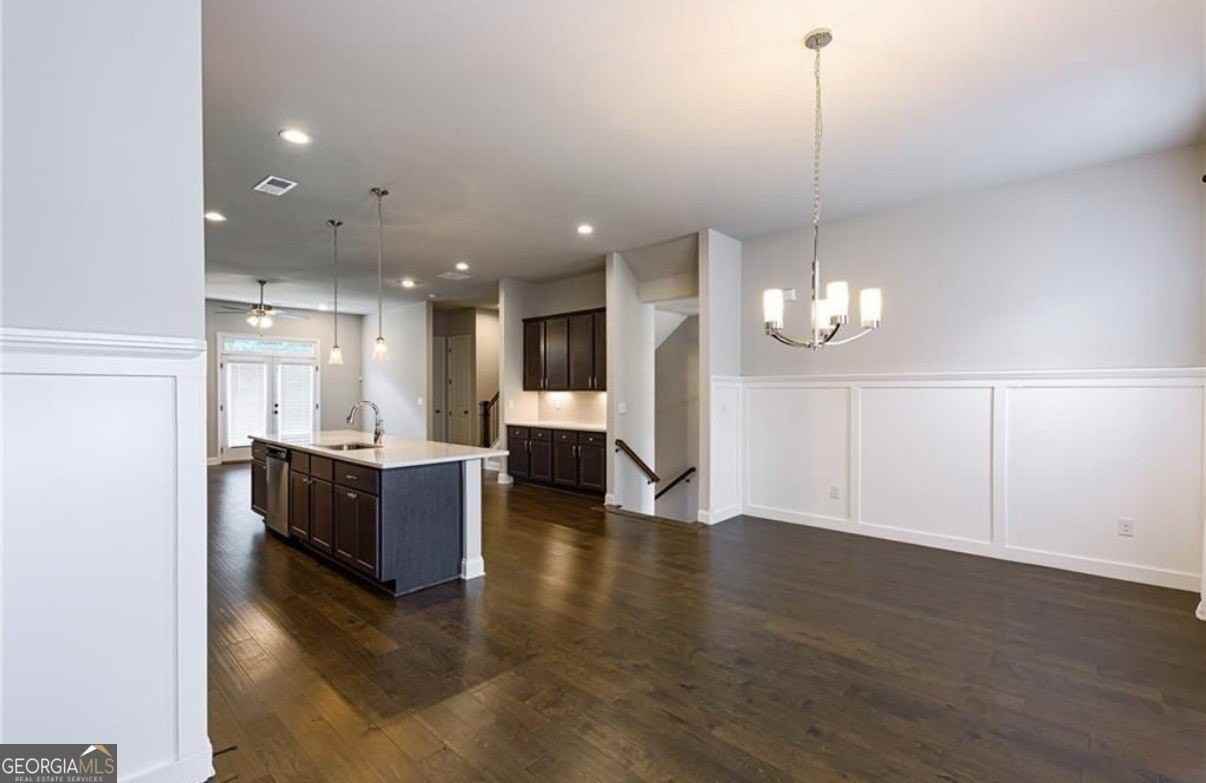 3312 Sangster Way - Photo 4 of 22