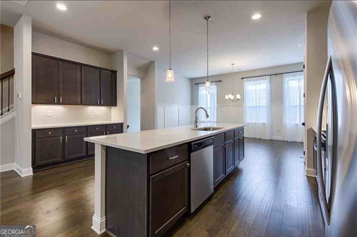 3312 Sangster Way - Photo 6 of 22