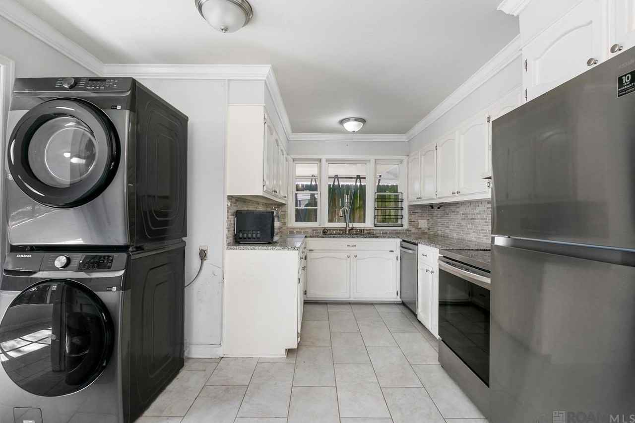 5672 George St - Photo 4 of 12