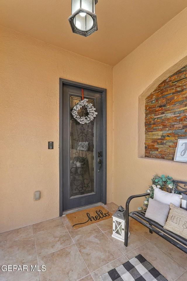 11608 Saint Thomas Way - Photo 3 of 44