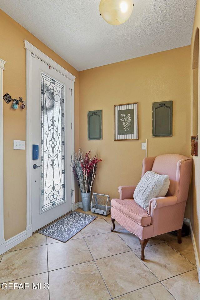 11608 Saint Thomas Way - Photo 4 of 44