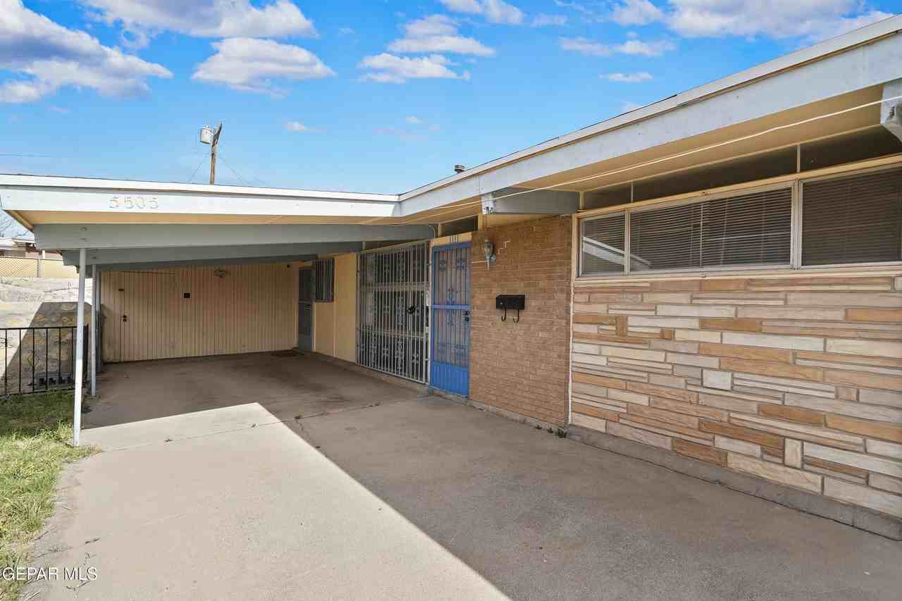 5505 Martin Ln - Photo 4 of 31
