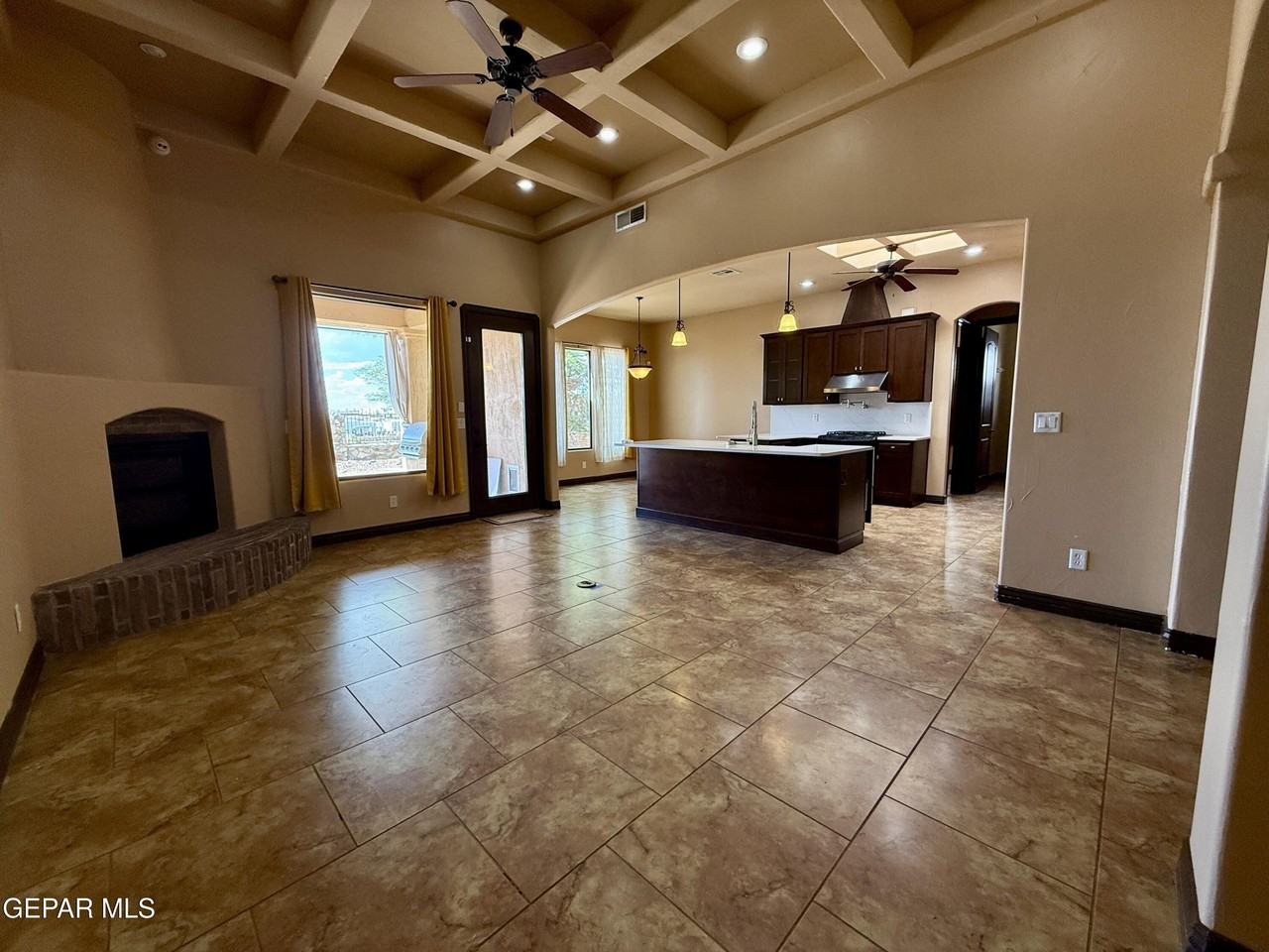 7331 Brays Landing Dr - Photo 4 of 42