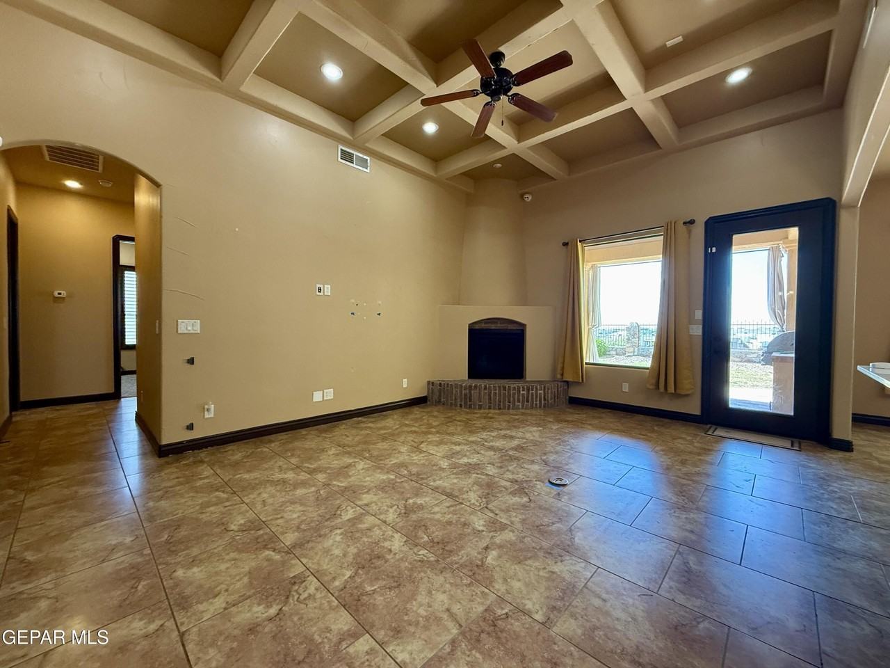 7331 Brays Landing Dr - Photo 5 of 42