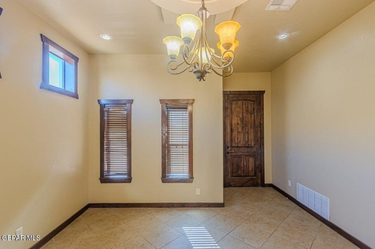 5357 Guillermo Frias Ln - Photo 4 of 30