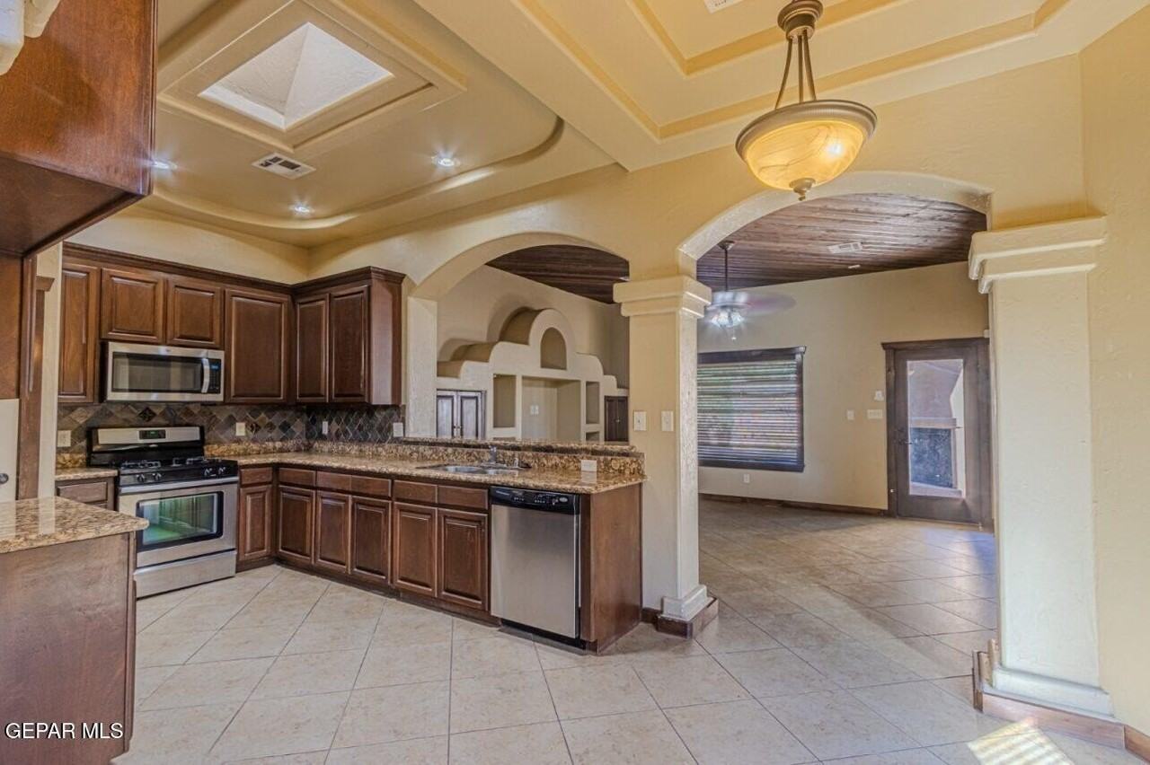 5357 Guillermo Frias Ln - Photo 5 of 30